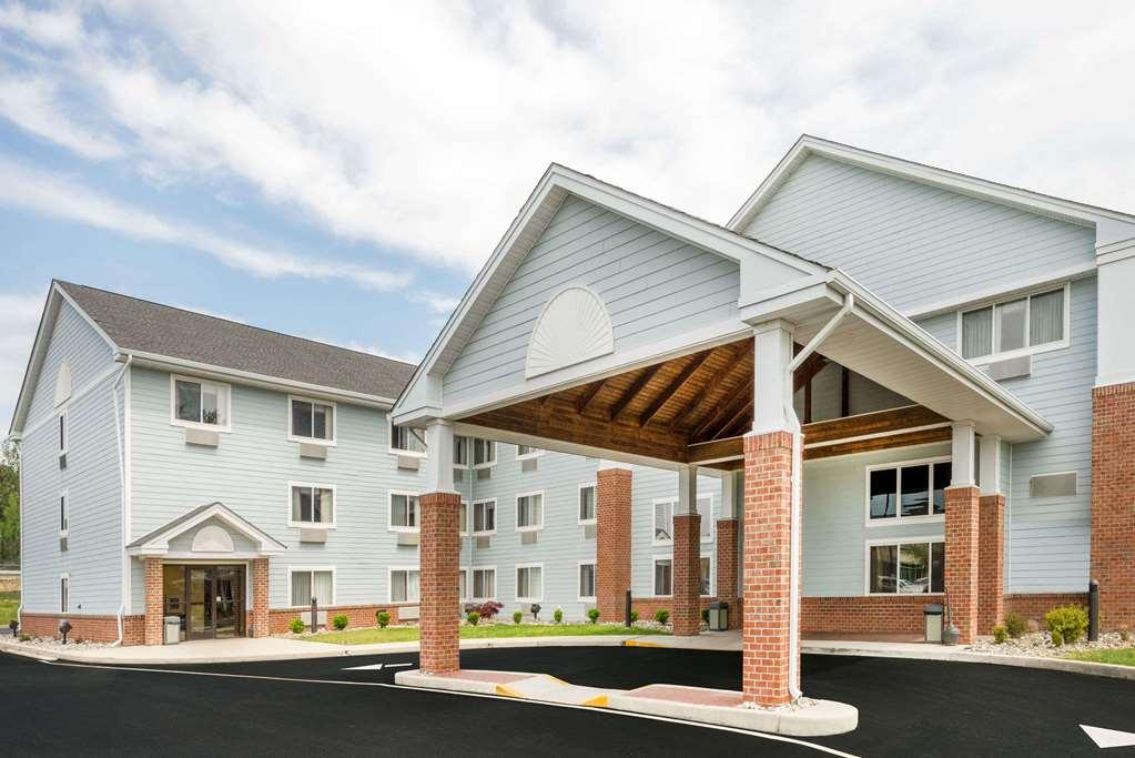 Comfort Inn & Suites Milford Buitenkant foto